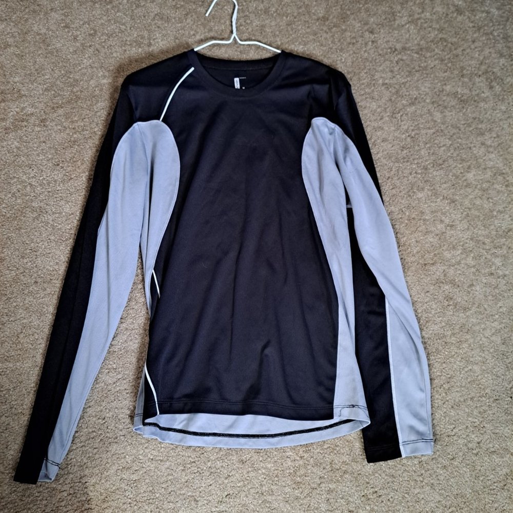 Mens Orca Athletic Shirt - Size M